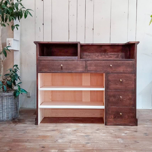 ネイルサロン向けレジカウンター（W1200ピンクベージュ）受付