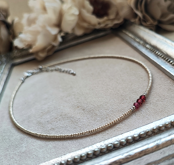 とても小さなシャンパンガーネットの３粒チョーカー（マグネット金具へ変更可能です） 11枚目の画像
