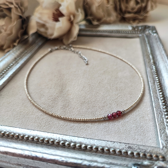 とても小さなシャンパンガーネットの３粒チョーカー（マグネット金具へ変更可能です） 8枚目の画像