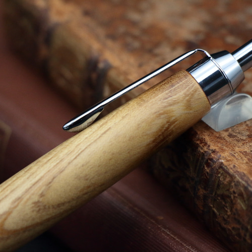 幻の国産銘木 御蔵島の金桑 黄金桑・Pencil 0.5mm」木軸シャープペン