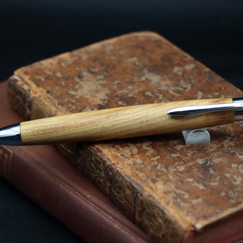 幻の国産銘木 御蔵島の金桑 黄金桑・Pencil 0.5mm」木軸シャープペン