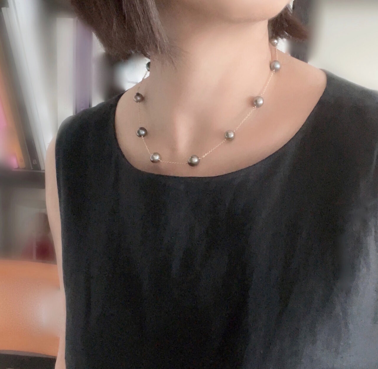 タヒチカラーに染まった大粒 淡水バロックパール ステーションネックレス 約8〜9.5mm 再販