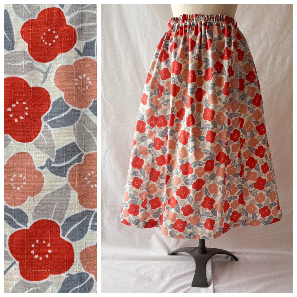 【花纏う】78cm丈：レディのためのレクタングルスカート（椿：レッド）