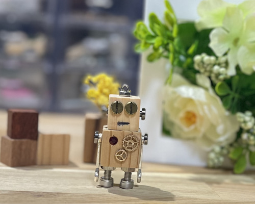 木製ロボット　ウェルカムオブジェ　ハンドメイド 8fba1e998f5523cbd15d8d8907819a