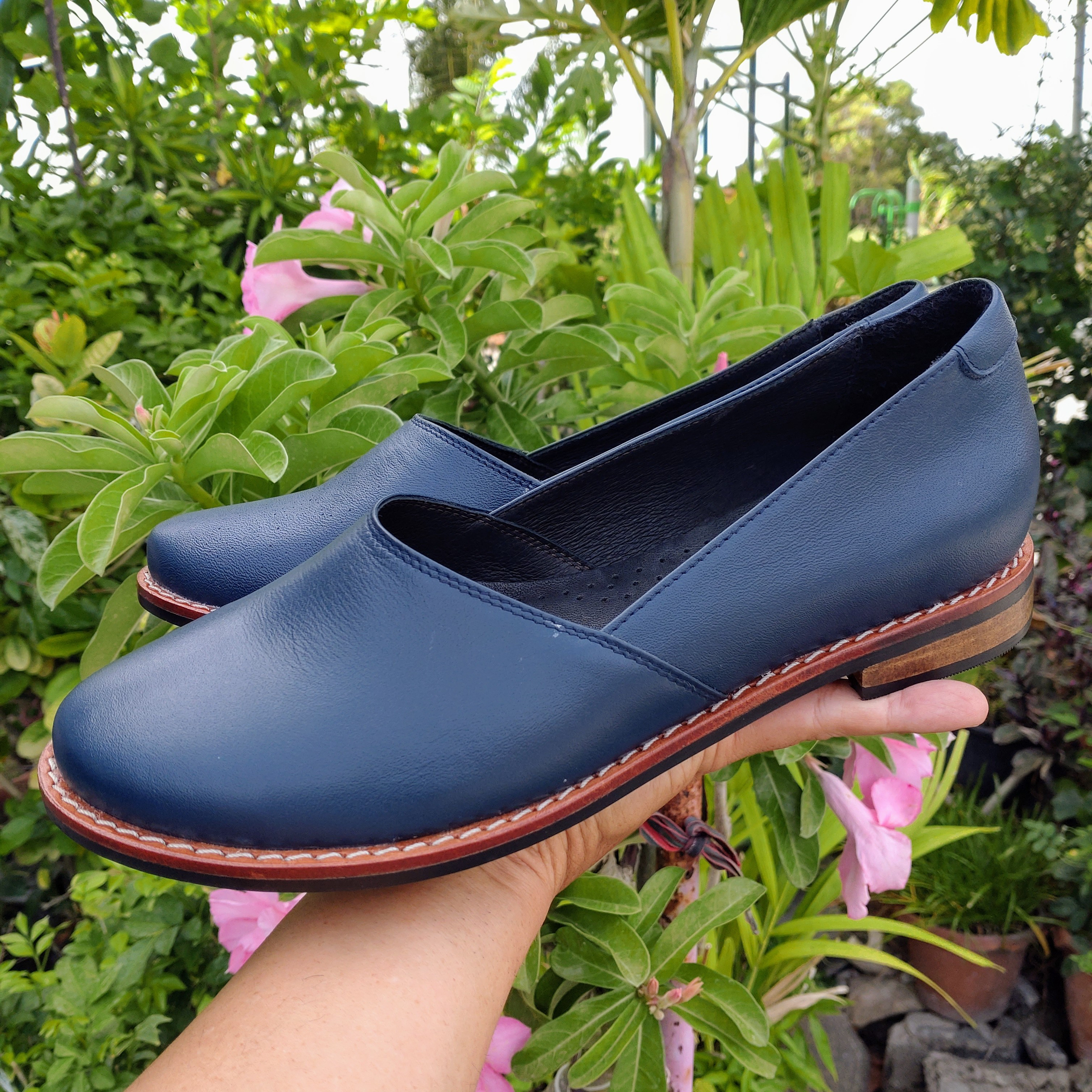 ★新作スリッポン★ペタンコシューズ★無料サイズ調整★ネイビー★外反母趾対応★幅広★甲高対応★◇受注生産◇ハンドメイド◇