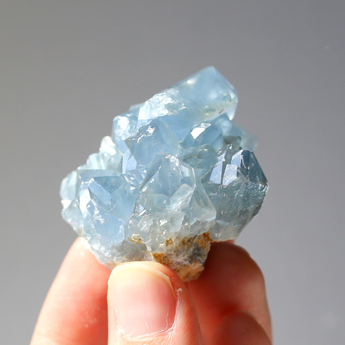 天空へと導く、、神秘の天然石☆セレスタイト　クラスター1点物 ST73】セレスタイト / 癒しのパワーストーンを探している人に