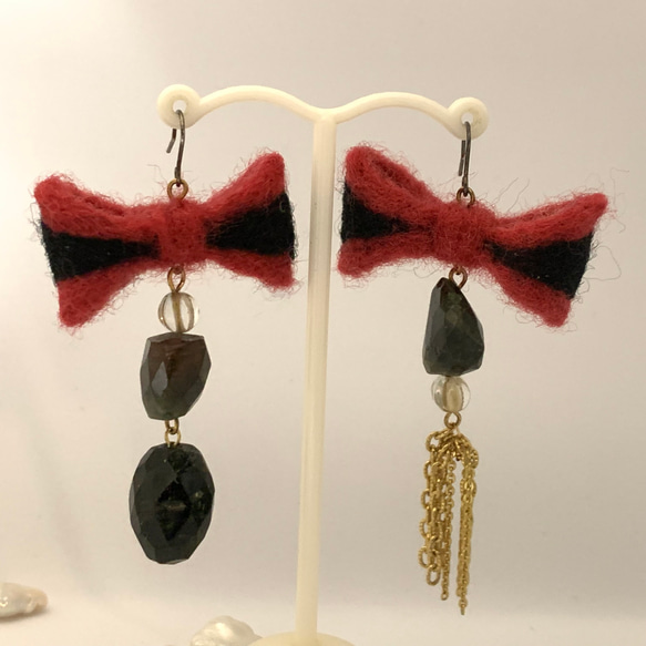 Pierced earring10 ‘Ribbon III’ 1枚目の画像