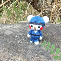 ニンニン忍者(青色)＊白クマくん＊編みぐるみキーホルダー