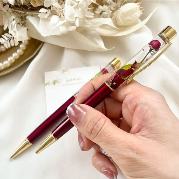 1輪の薔薇のハーバリウムボールペン プレゼント ギフト ばら バラ 誕生日 3枚目の画像