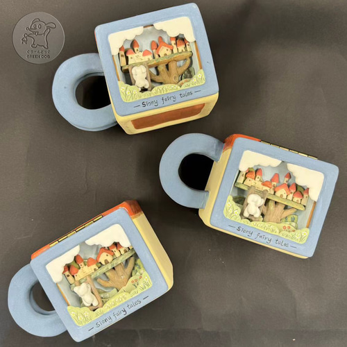 白磁立体コラージュアートカップ《樹の中の街》【siony】 マグカップ