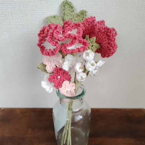カーネーションA 花束 編み物 ピンク 枯れない花 お祝い 母の日