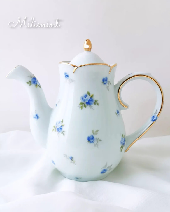 【受注制作】アンティークローズ ティーポット(茶こし無し)　薔薇　 1枚目の画像