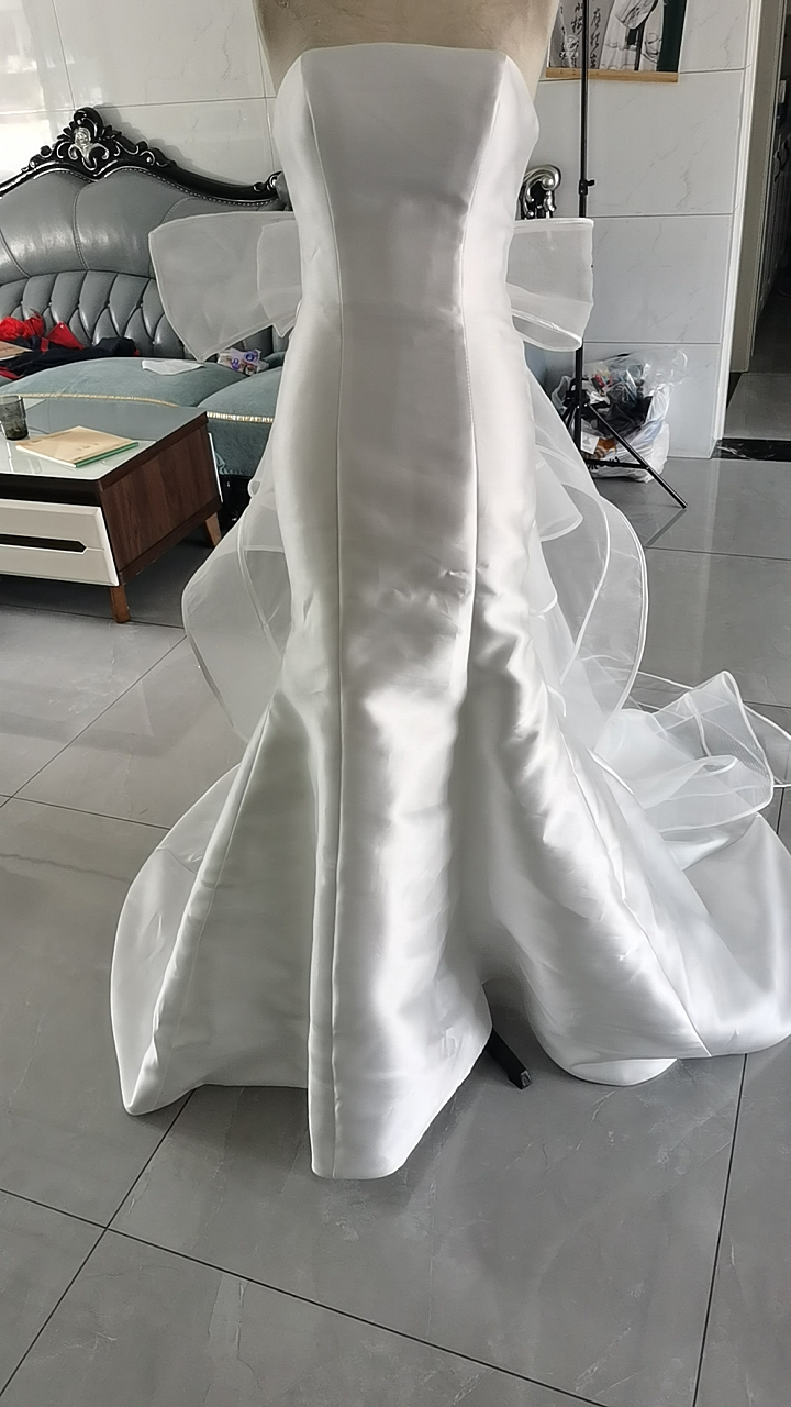 エレガント ウェディングドレス ベアトップ 豪華なバックリボン マーメイドライン 結婚式/披露宴