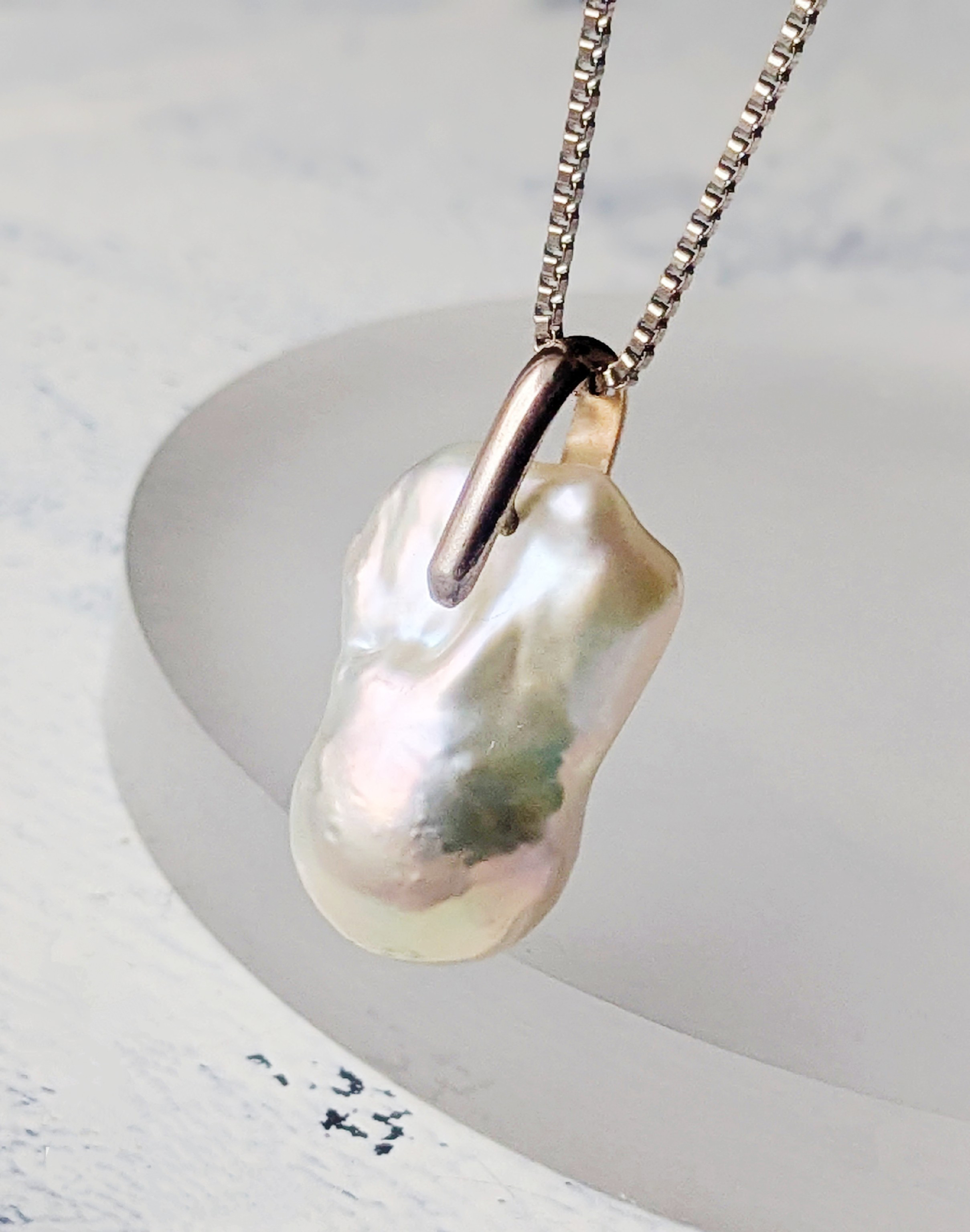 【SALE】オイスターバロックパールペンダント SV925 ステンレスチェーン 大人のアクセサリー バロックパール