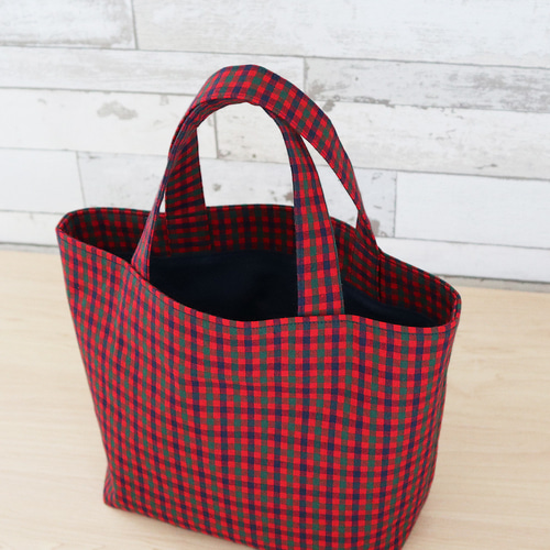 クロねこワッペン付き】 ファミリア風 赤チェック タータンチェック