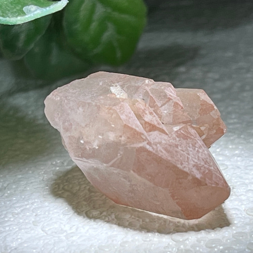 カテドラル　ディアマンティーナ産　ピンク　レムリアンシードクリスタル　水晶 ディアマンティーナ産ディープピンクレムリアン PLM005
