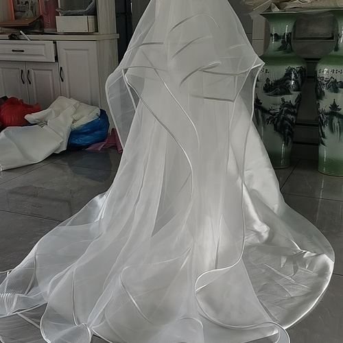 ミカドシルク ウェディングドレス ベアトップ 豪華なバックリボン