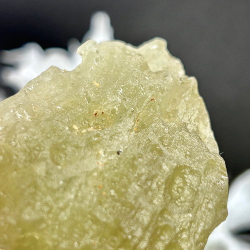 天然未加工 リビアングラス（ゴールデンテクタイト）原石 天然ガラス