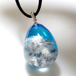 大人な色付け 空レジン 雫 2.8cm 雲レジン 空 レジンアクセサリー
