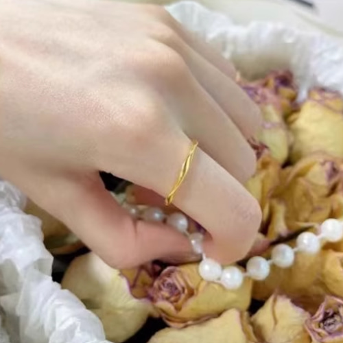 24K24K純金メビウスの輪リングK24金ゴールド中空指輪 永遠の絆！結婚