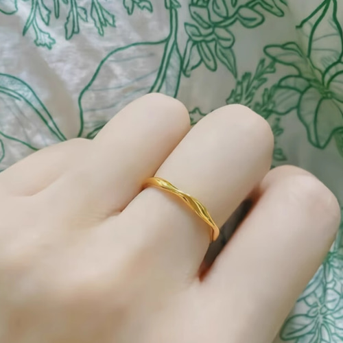 24K24K純金メビウスの輪リングK24金ゴールド中空指輪 永遠の絆！結婚