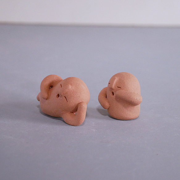 眠たいハニワ ２体セット ※受注制作 3枚目の画像