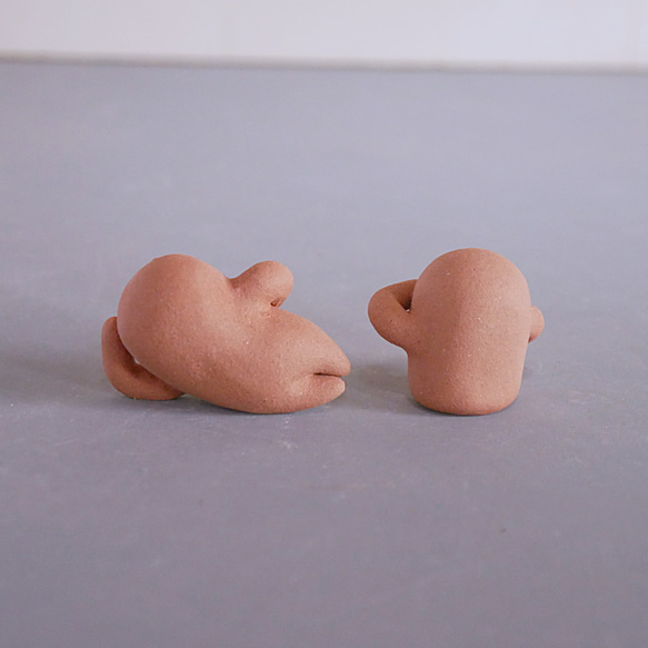眠たいハニワ ２体セット ※受注制作 4枚目の画像