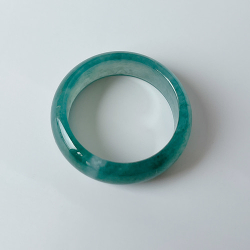 容*音様 レア　天然　無処理　A貨　翡翠 くり抜きリング　手彫り　花 13号 新入荷】本翡翠保証‼️天然A貨無処理本翡翠くり抜きリング 藍水