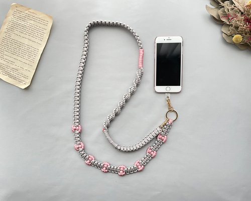 パラコードで作るリボンのスマホショルダーストラップ(グレー