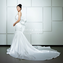 ウエディングドレス.白.Aライン.サテン.刺繍.オフショル.リボン.Y2441 ウエディングドレス.白.Aライン.サテン.刺繍.オフショル.リボン.Y2441