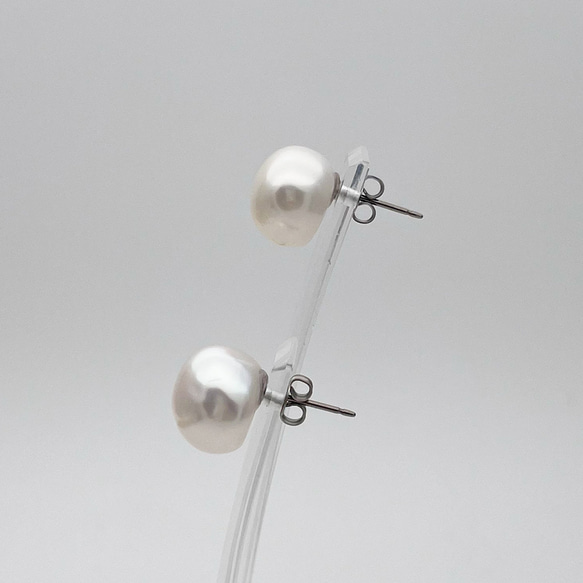 ごろっと大きなバロックパールのピアス/イヤリング 大粒 11mm 12mm 真珠 スタッド チタン SV925 7枚目の画像