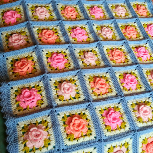 ハンドメイド　ベットカバー　マルチカバー　モチーフ　コットン Amazon｜ベッドカバー 姫系 花柄 刺繡 ベッドスプレッド 3点