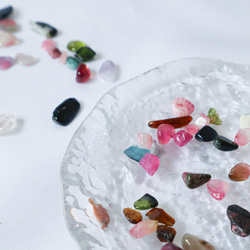 【特集掲載】トルマリンのお花の耳飾り　ピアス　イヤリング　天然石　コットンパール　誕生石　くすみカラー　大人カラフル 9枚目の画像