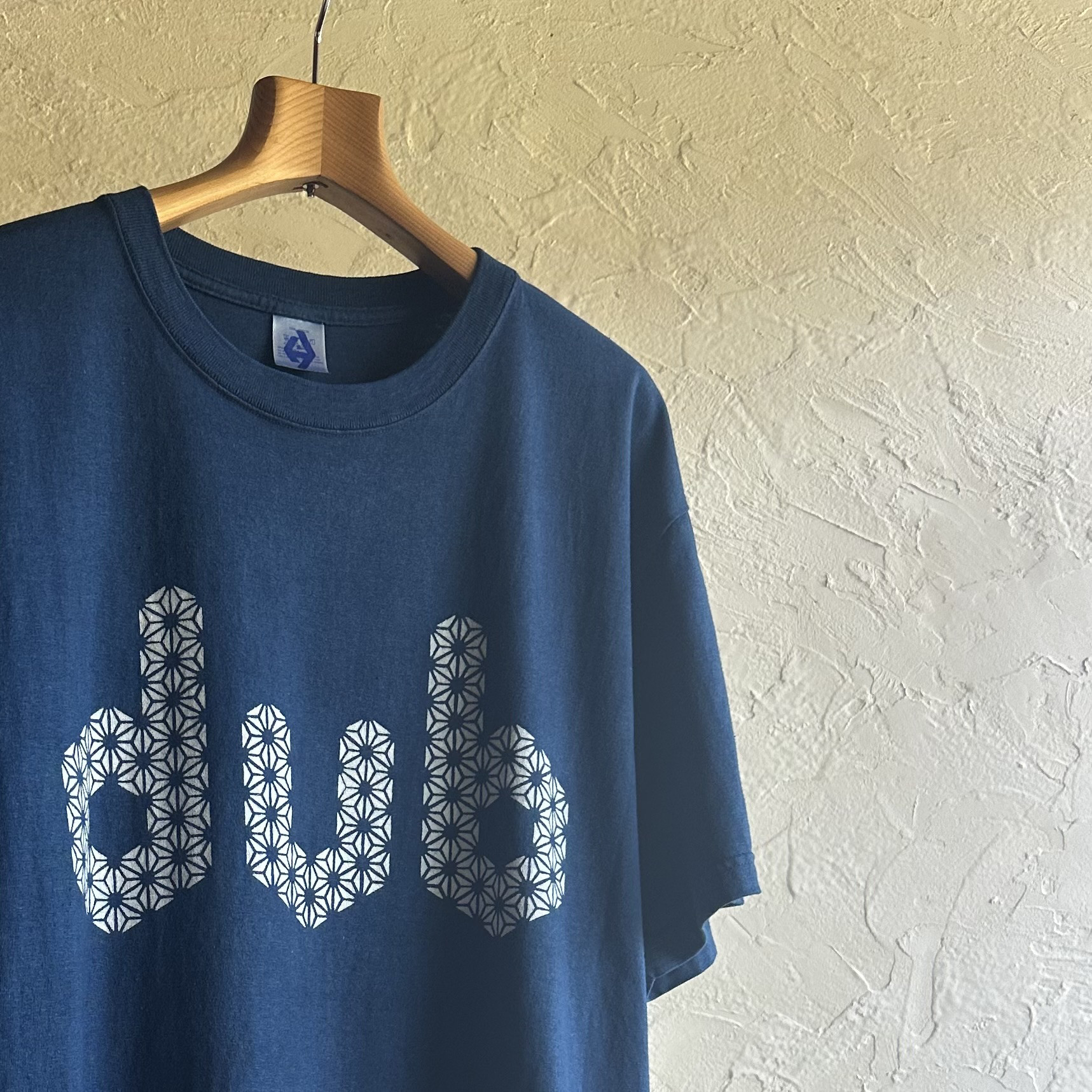 「dub」　藍抜染　Tシャツ