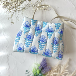 インド/ブロックプリント】d. ふわふわキルトの布バスケット(水色