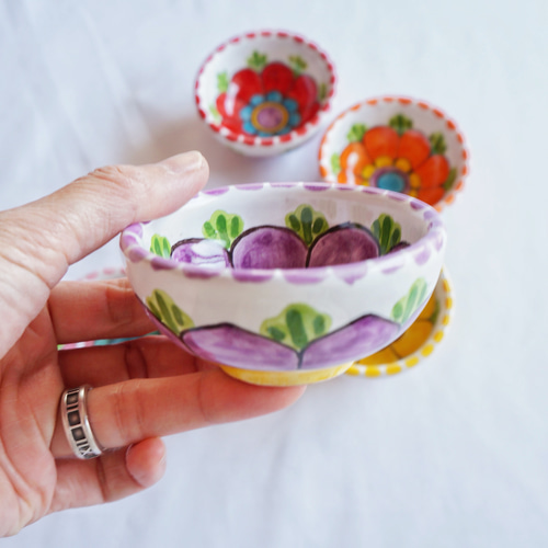 小鉢 7cm 花 マヨリカ焼き イタリア陶器 COP042 薬味皿・豆皿