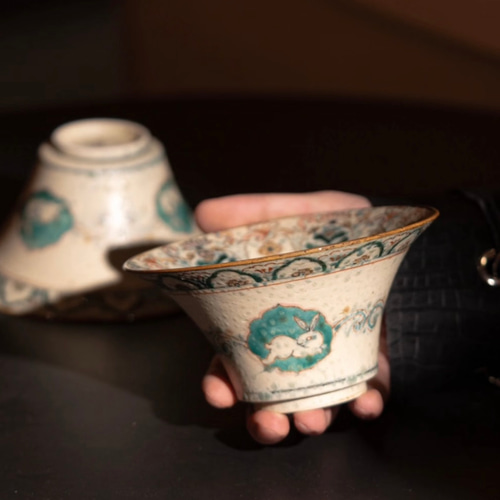 中国　青花　漢詩山水文　急須　時代箱付　C　R3662 詩瓷集 中国敦煌風 三生兎（さんしょううさぎ）をモチーフにした