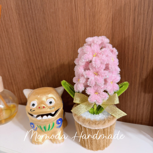 モールフラワー 可愛いヒヤシンスの鉢植え キラキラ紫色 キラキラ