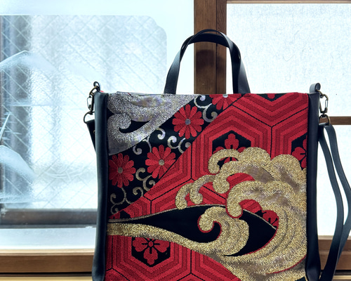 送料無料 ショルダーバッグ 2way 波模様 帯リメイク ギフト対応可能 紐