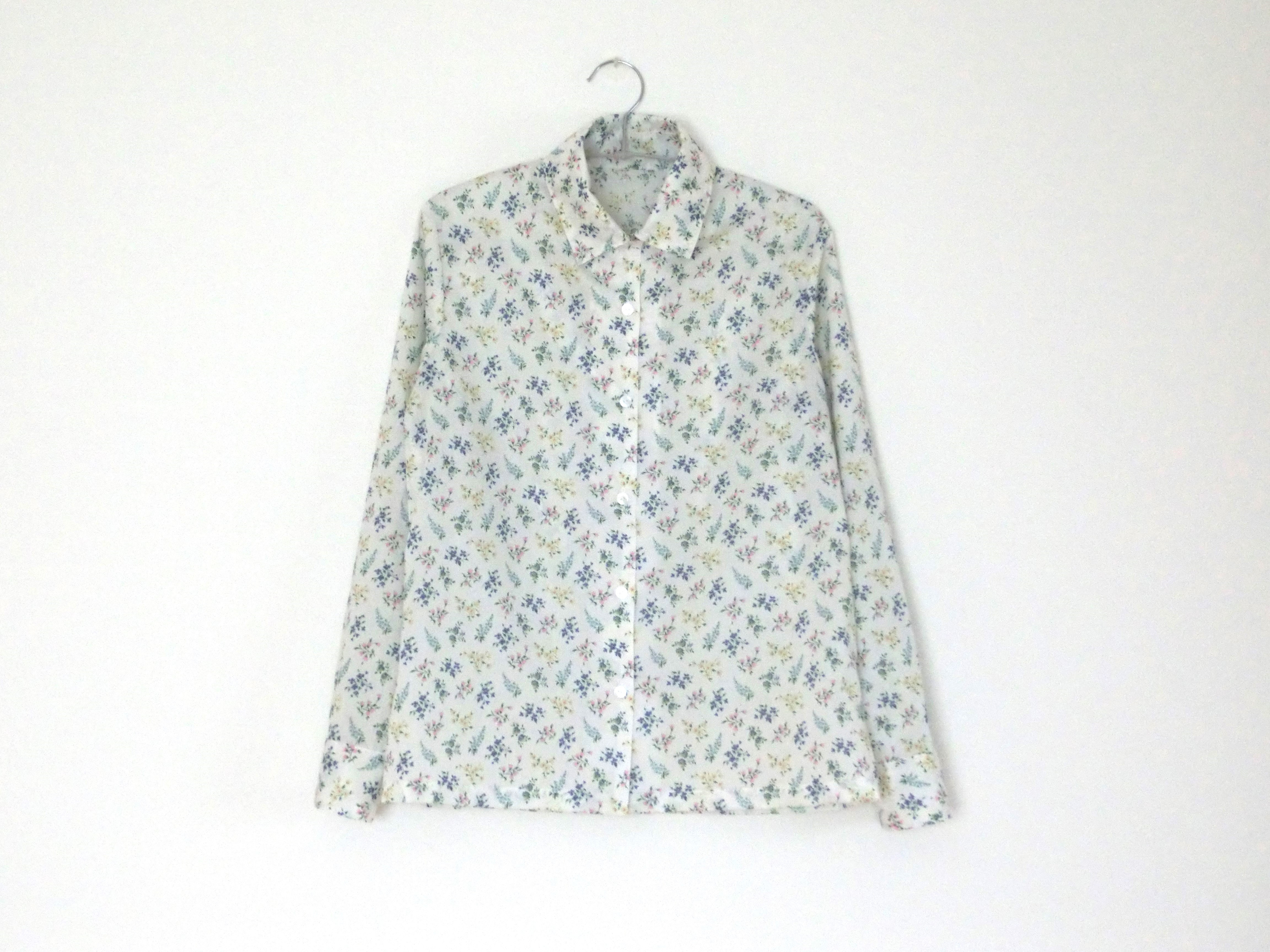 リバティプリント使用　タナローン　長袖ブラウス