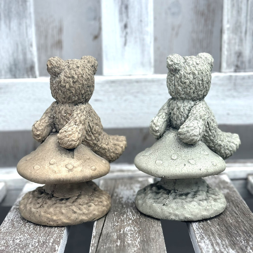 クマ　熊　テディベア　オブジェ　置物　インテリア　工芸品　美術品　A3277 ベア ブック オブジェ 本 アイボリー クマ くま 熊 オーナメント