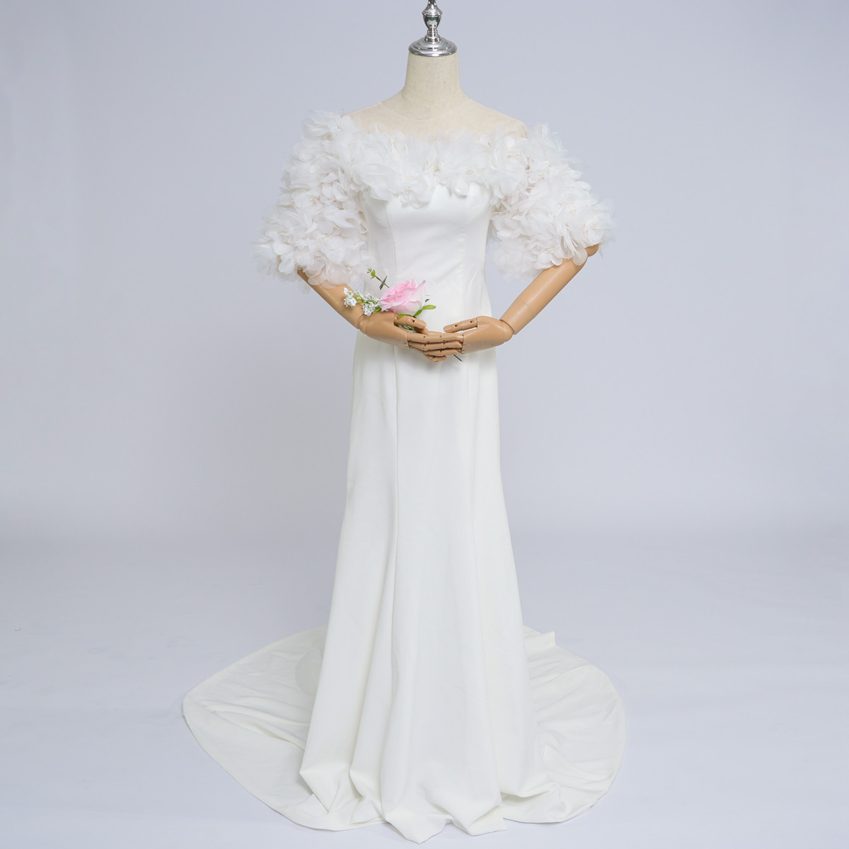 大好きな 上品で美しい花  オフショルダー ふんわりシフォンウェディングドレス ス  マーメイドライン /結婚式G186