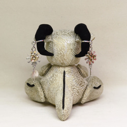 【2025.4.20】 手のひらサイズの手乗りドラゴン☆旅するドラゴン(角×花葉)【ベージュ×ベージュ】 8枚目の画像