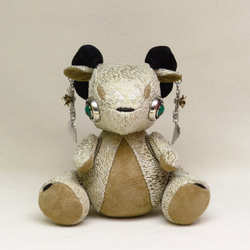 【2025.4.20】 手のひらサイズの手乗りドラゴン☆旅するドラゴン(角×花葉)【ベージュ×ベージュ】 6枚目の画像