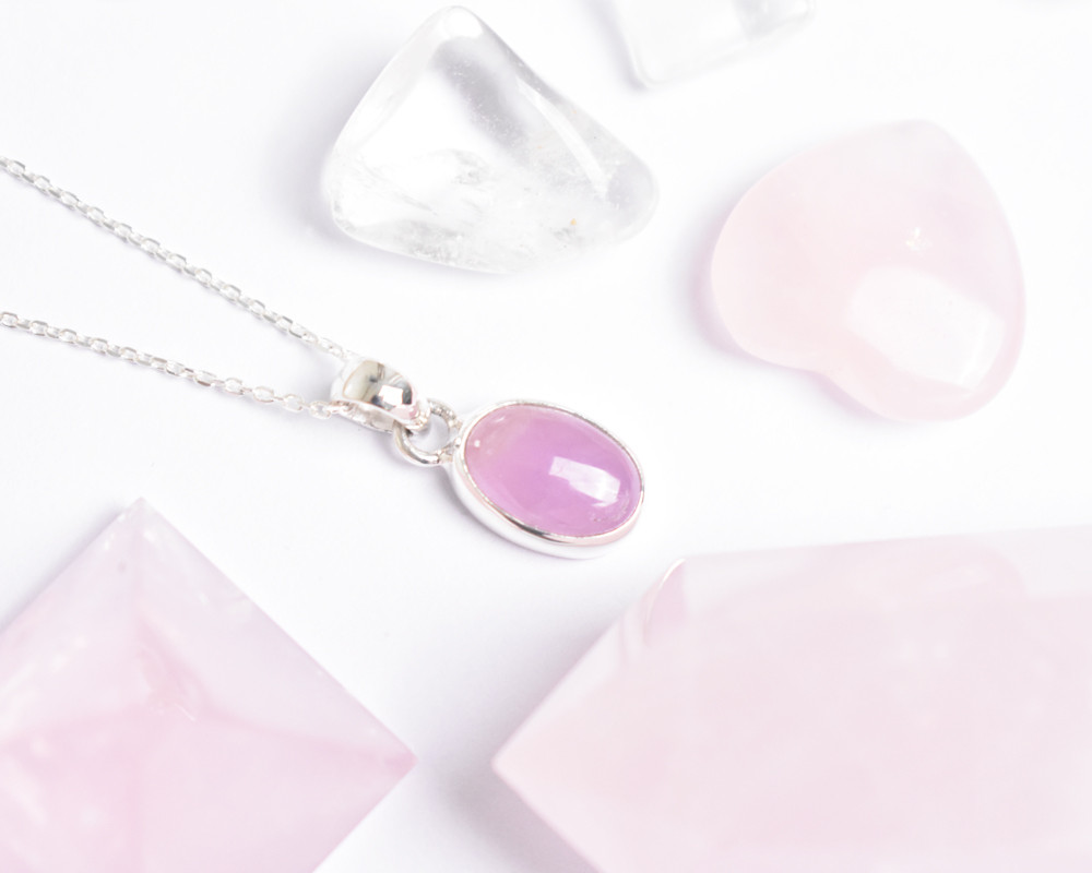 クンツァイトのシルバーネックレス　天然石　シルバー925