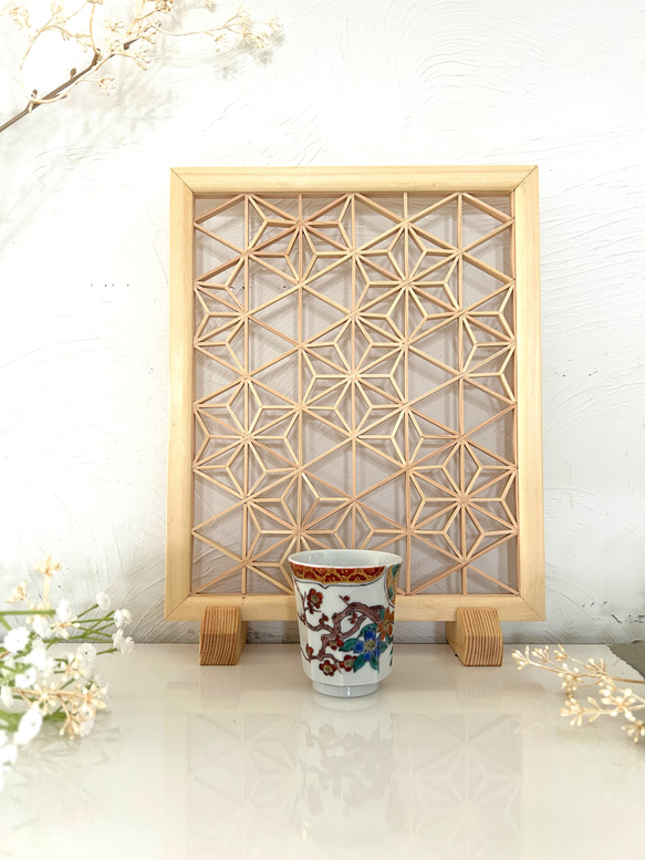 組子細工 ミニ衝立 総桧 麻の葉紋様 桐箱 金蘭緞子生地でのラッピング