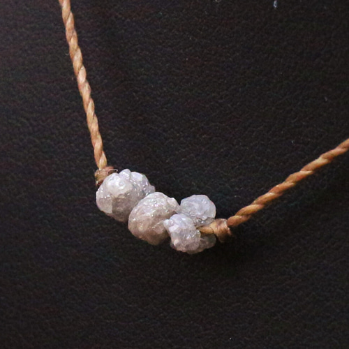 鑑別済 ダイヤモンド 原石 3連ビーズ トップ beads339 鑑別済 ダイヤモンド 原石 3連ビーズ トップ beads339 ネックレス