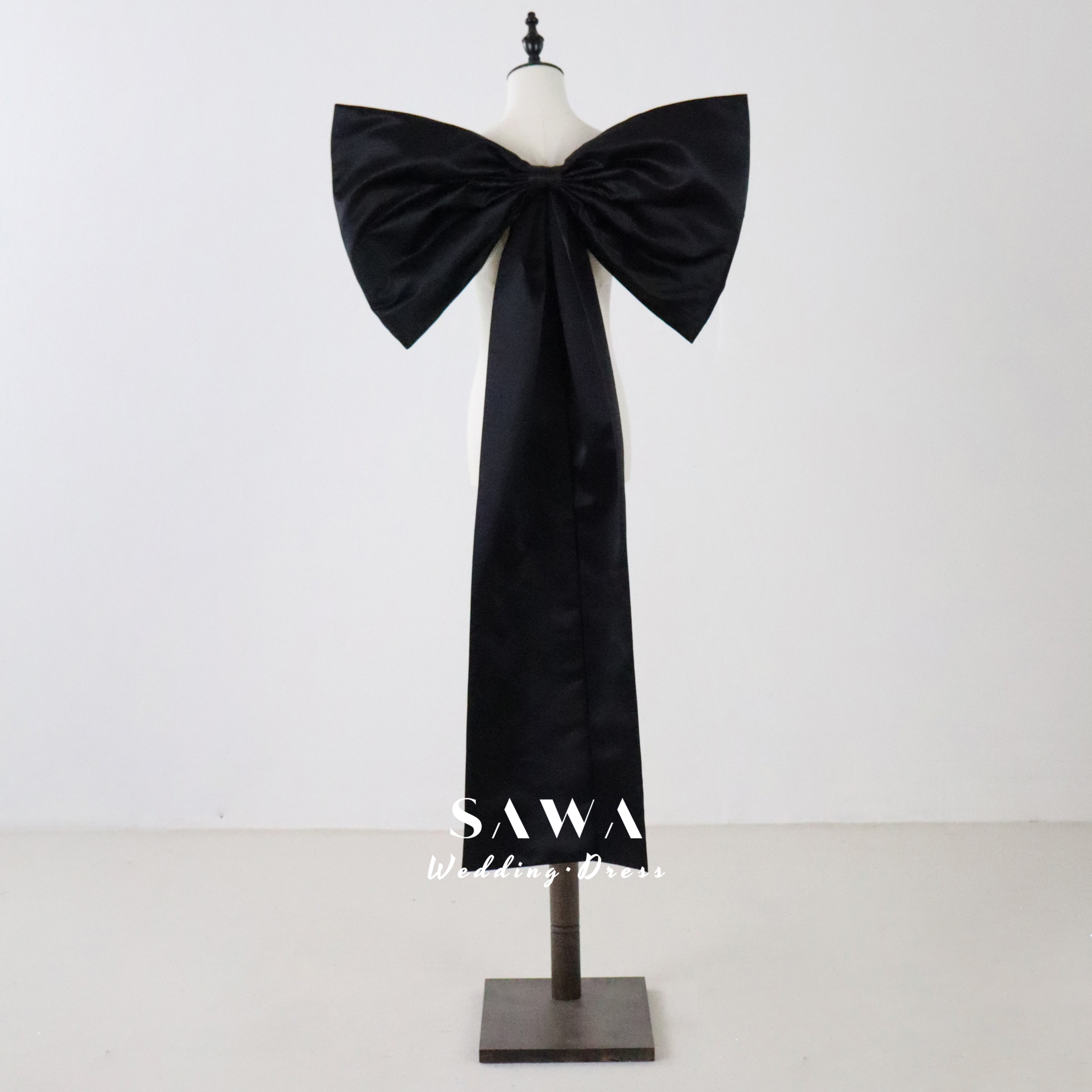 立体感　バックリボン　サテン　お色直し　光沢感　サイズオーダー可能　ドレス小物　可愛い　赤ピンクホワイトなど　前撮り挙式