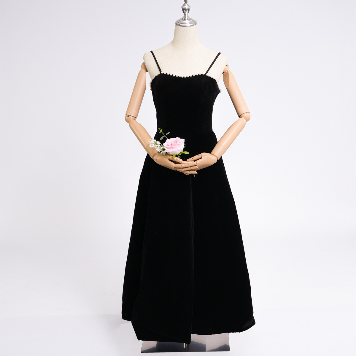 可愛い  黒 キャミソール  ビロード  カラードレス   ロングワンピース/演奏会/花嫁