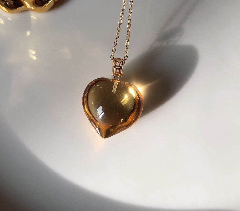 天然無処理　シトリン 可愛いハート　ペンダント　k18